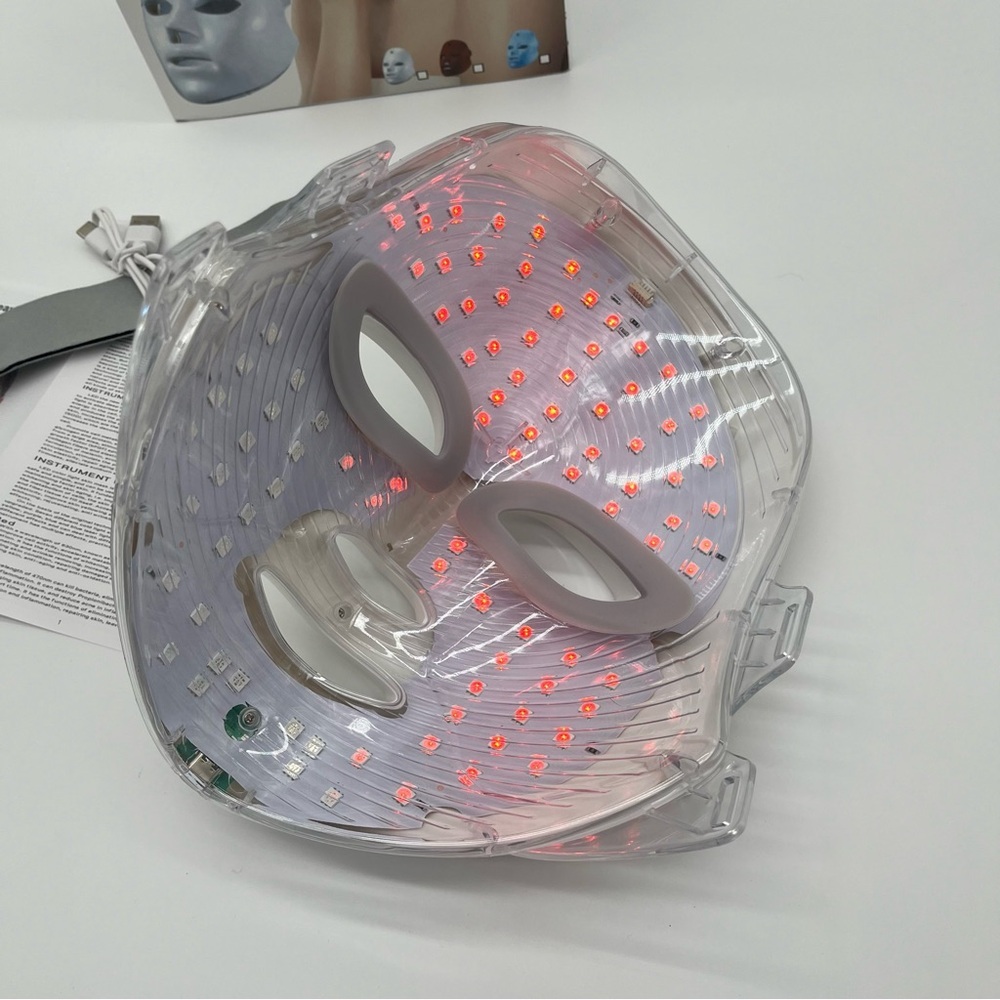 MASK LED R E D L I G H T Therapy - Picture 4 of 8